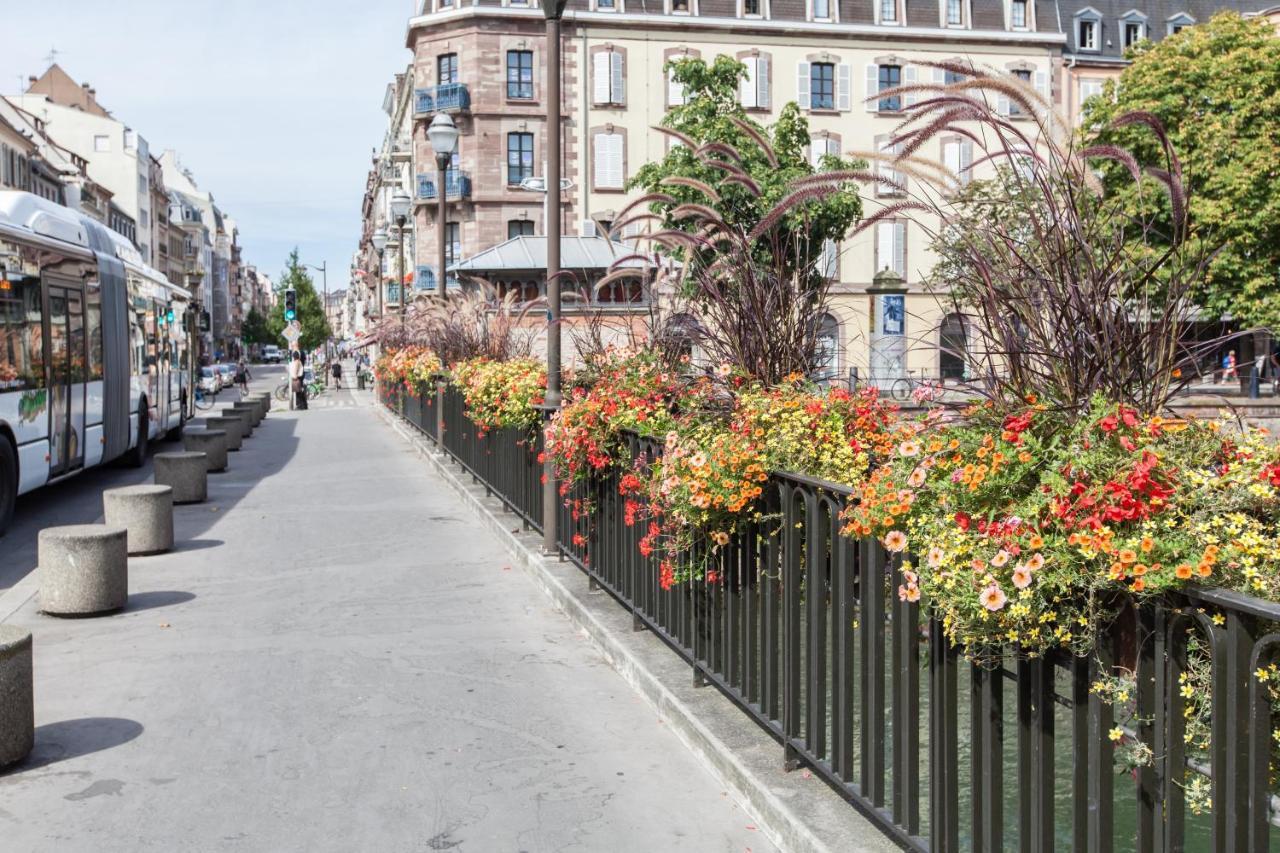 L'Appart Du Quai Avec Terrasse Straatsburg Buitenkant foto